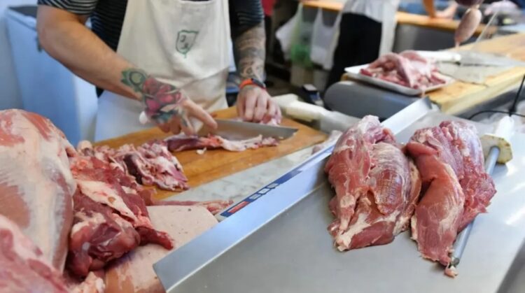 La carne arrancó la semana con subas del 15%