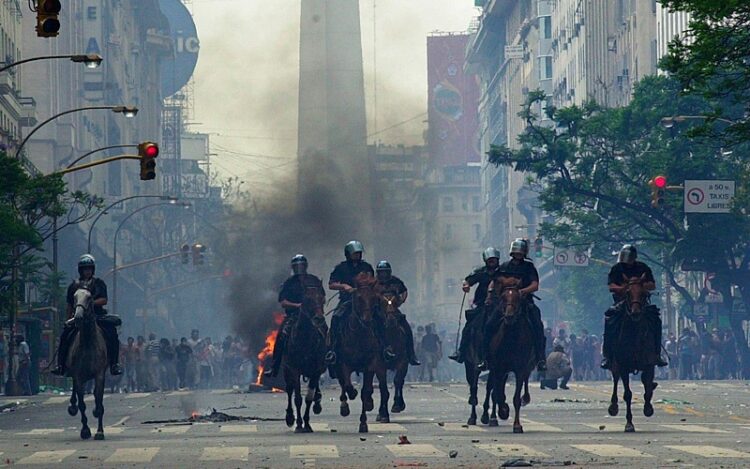 El documental “Maelström 2001” está dirigido por Juan Ignacio Pollio.