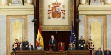 El rey de España pidió terminar con las divisiones