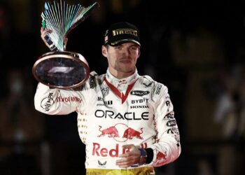 Verstappen ganó y Pérez se adjudicó el subcampeonato