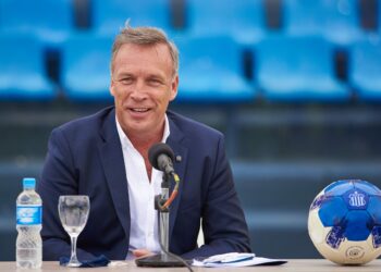 Comenzó la danza de nombres en Talleres