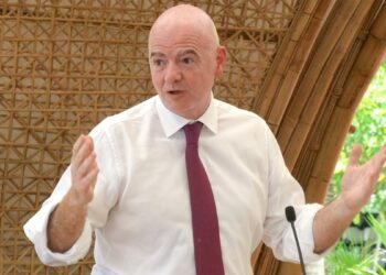 Conmebol e Infantino repudiaron los actos de violencia