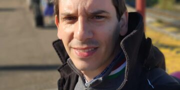 Como las ondas viajan en el agua