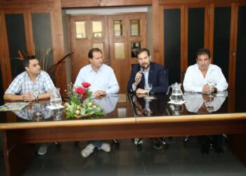 El gabinete provincial de Llaryora reflejará el “partido cordobés”