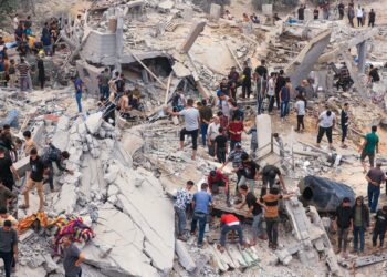 Siguen los combates en un hospital de Gaza