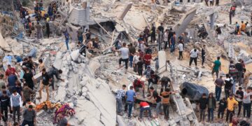 Siguen los combates en un hospital de Gaza