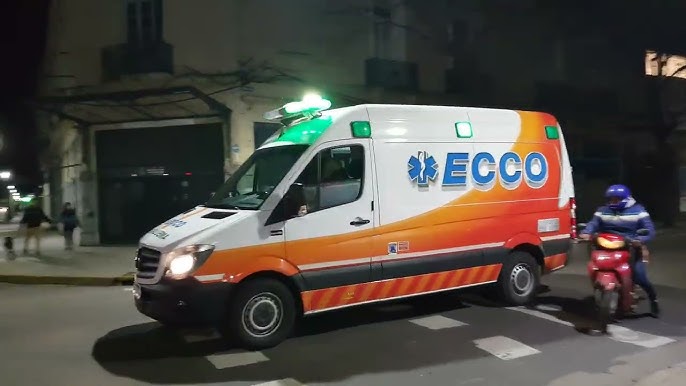 Dos menores robaron una ambulancia durante el tratamiento de un paciente