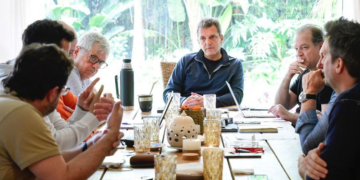 Massa encabezó una reunión con el equipo económico de cara a la transición