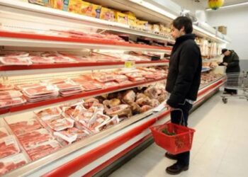 La inflación trepó al 11% y la canasta básica es de $ 370.000