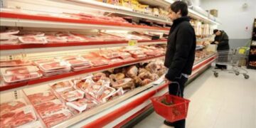 La inflación trepó al 11% y la canasta básica es de $ 370.000