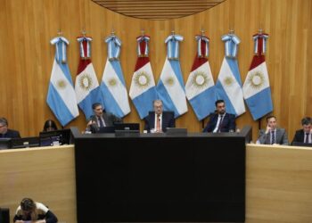 Aprobaron en primera lectura el Presupuesto para Llaryora