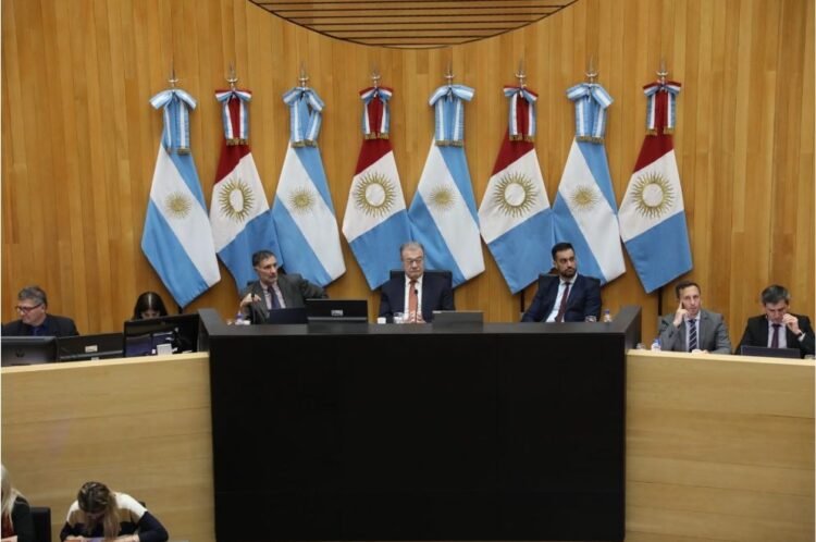 Aprobaron en primera lectura el Presupuesto para Llaryora