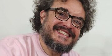 Nelson Specchia premiado en el “Luis de Tejeda de crónicas”