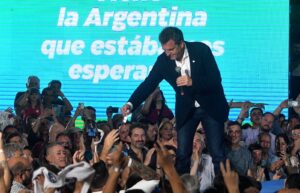Massa destacó que trabajará con Llaryora para "terminar con años de desencuentros" Massa destacó que trabajará con Llaryora para "terminar con años de desencuentros"