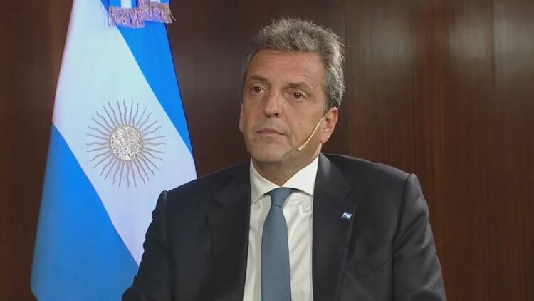 Massa aseguró su compromiso de reducir la inflación a menos de la mitad de su nivel actual