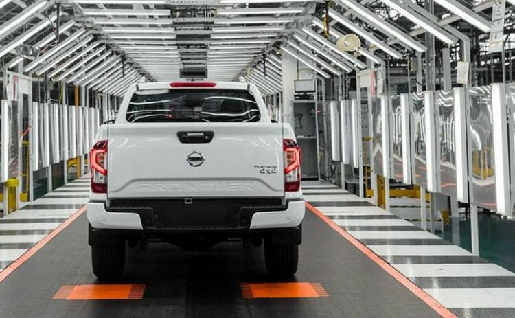 Nissan suspende su producción por problemas de importación