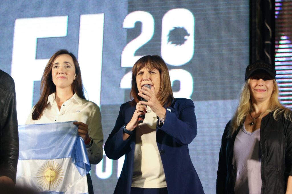 Bullrich: “Javier, con patriotismo te acompañamos”