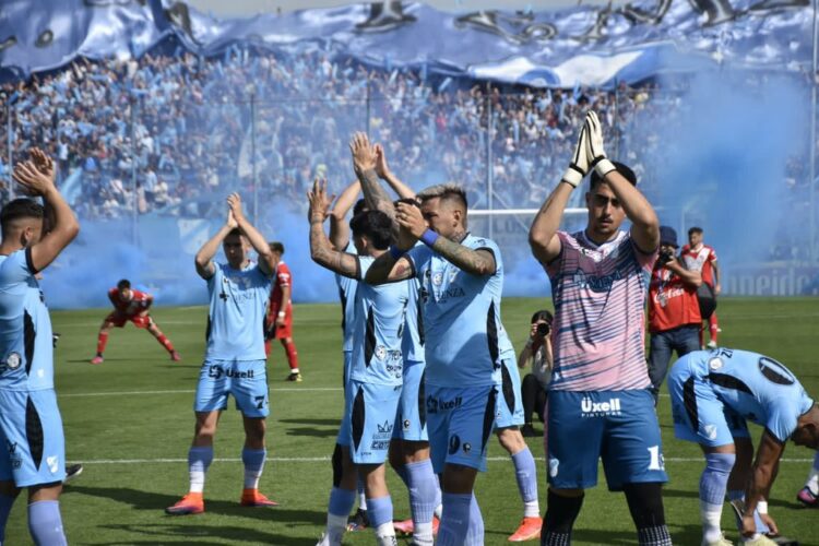 Temperley venció a Maipú