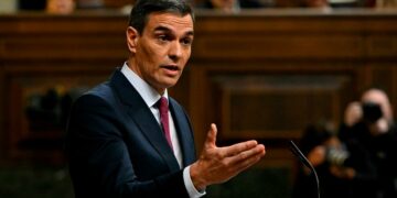 Pedro Sánchez cargó contra la derecha