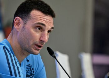 Scaloni: “Si Messi está para jugar, jugará”