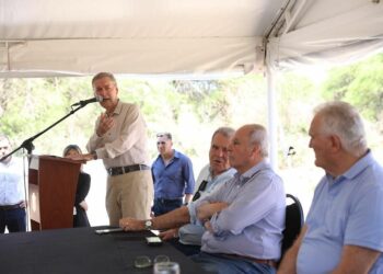 Schiaretti volvió a reprocharle a Massa los desequilibrios en el reparto de subsidios al transporte