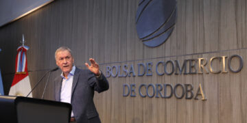 Schiaretti y uno de sus últimos discursos como gobernador: «Queda un excedente financiero de US$ 932 millones”