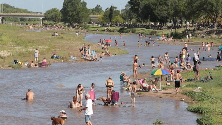 Las tarifas de verano llegan con subas interanuales de hasta un 200%