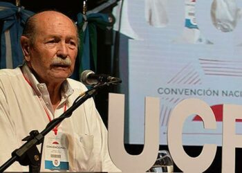 Radicales desencantados reclaman que se recupere la autonomía