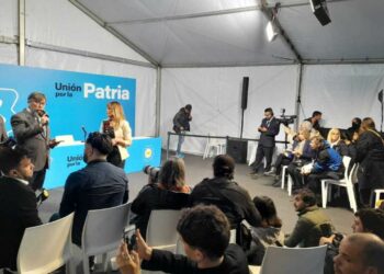 Pesimismo y caras largas en el bunker de Unión por la Patria