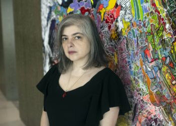 Una novela de Mariana Enríquez fue recomendada por la icónica revista Time