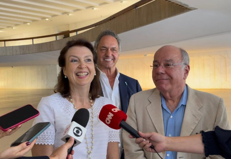 El canciller de Brasil dijo que la relación con Argentina es "imprescindible", más allá de las diferencias ideológicas