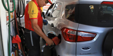 La petrolera Shell aumentó 37% promedio los precios de los combustibles