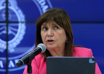Bullrich presentó el nuevo protocolo contra la protesta: «Las fuerzas federales van a intervenir»