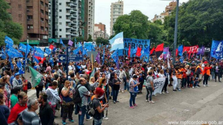 ¿Qué pasará con las manifestaciones en Córdoba frente a las medidas nacionales?