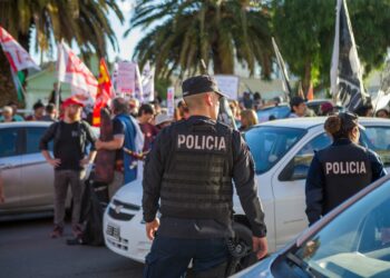 El Gobierno le cobrará el costo del operativo de seguridad a las organizaciones que se movilizaron ayer