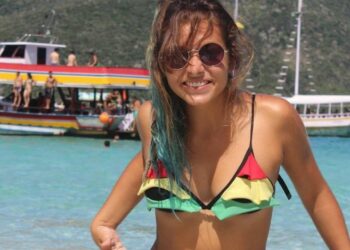 Una cordobesa sufrió de un ACV en México tras presenciar un crimen y buscan apoyo para operarla