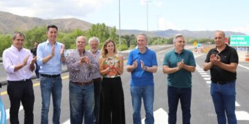 Schiaretti y Llaryora habilitaron un nuevo tramo de la Autovía Punilla