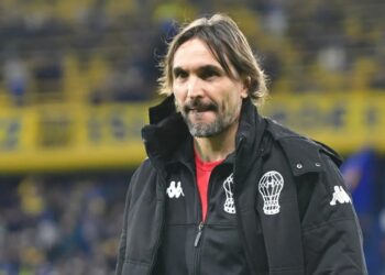 Boca anunció a Martínez, pero Huracán salió al cruce