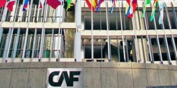 La CAF aprobó financiamiento puente de US$ 960.000.000 para que Argentina le pague al FMI