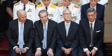 La Corte aceptó analizar una demanda contra el DNU pero la tratará en febrero