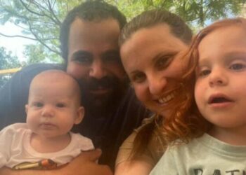 Hamás ofreció entregar los cuerpos del bebé argentino y familia, pero Israel no confirmó sus muertes