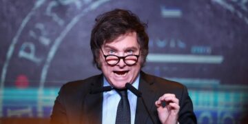Milei criticó a opositores no peronistas que «arrastran los pies» para apoyar reformas