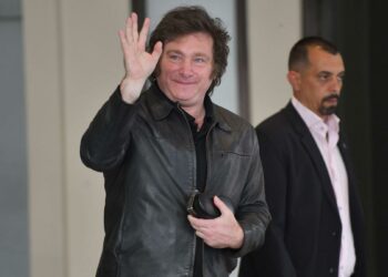 Milei mañana tomará juramento a su gabinete, tras reducir de dieciocho a nueve los ministerios