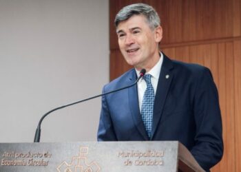 Con la jura de Viola y La Cava, Passerini terminó de conformar el Gabinete de Secretarías