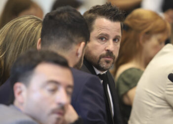 La UCR presentó en el Congreso dos proyectos de ley espejo al DNU de Milei