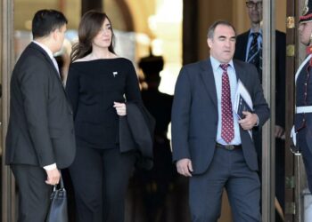 Se complica el panorama de LLA en el Congreso