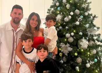 Messi ya llegó a Rosario para pasar las fiestas con su familia
