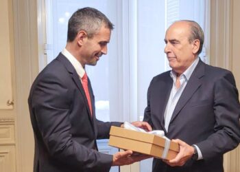 Los principales puntos de la Ley Ómnibus presentada por Milei: privatizaciones, emergencias y cambios impositivos