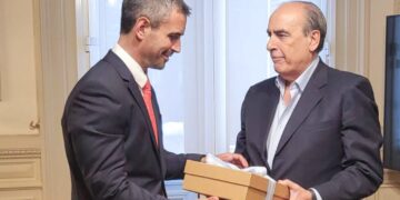 Los principales puntos de la Ley Ómnibus presentada por Milei: privatizaciones, emergencias y cambios impositivos