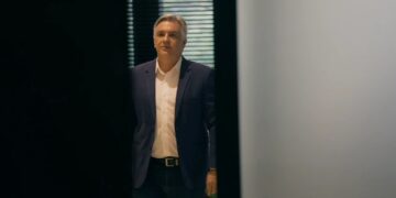 Llaryora se despide de la intendencia para asumir como Gobernador